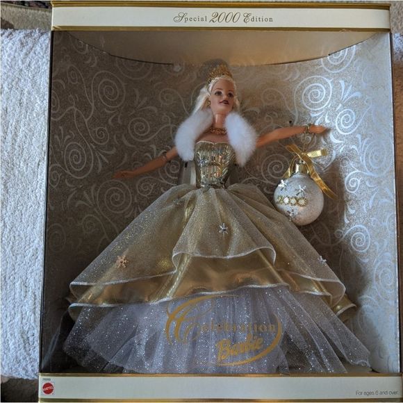 Stereotypical Barbie Margot Robbie Celebration Mattel Vintage Special Edition - Picture 2 of 11